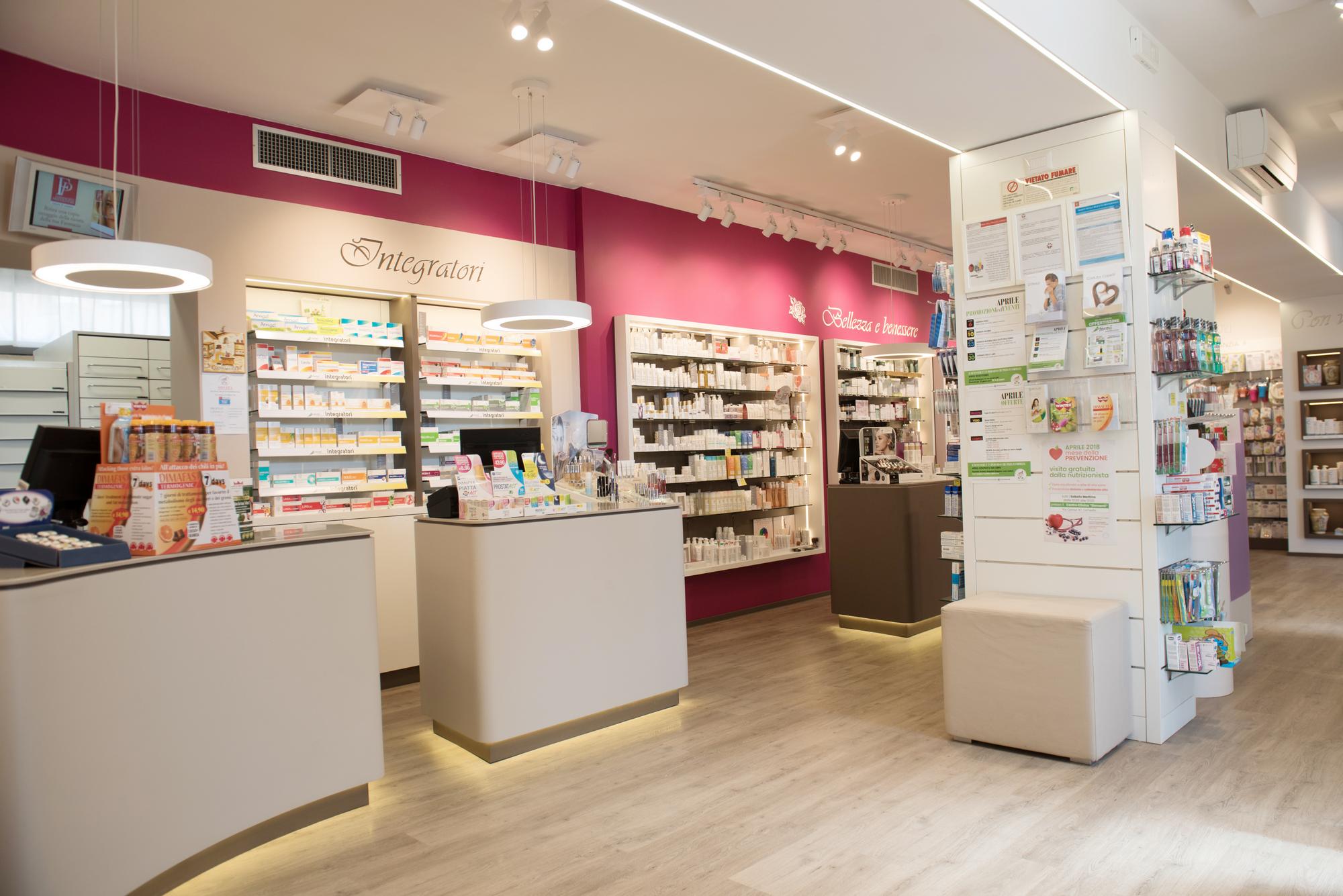 Farmacie Riunite Certaldo: reparto integratori e area bellezza e benessere