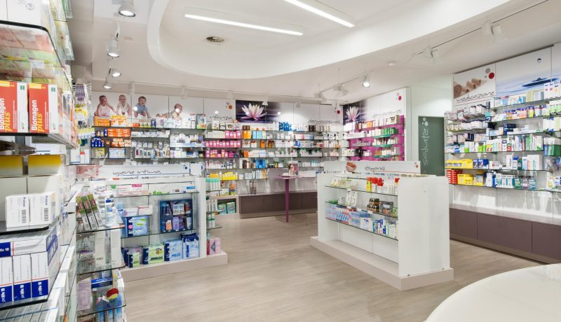 Farmacia Priamo Montaione: vista dell'area vendita